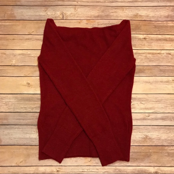 Red Ribbon Sweater - Picture 8 of 8